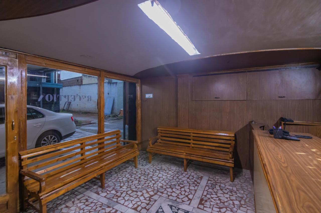 Hotel Sp Grand Karur  Exteriér fotografie